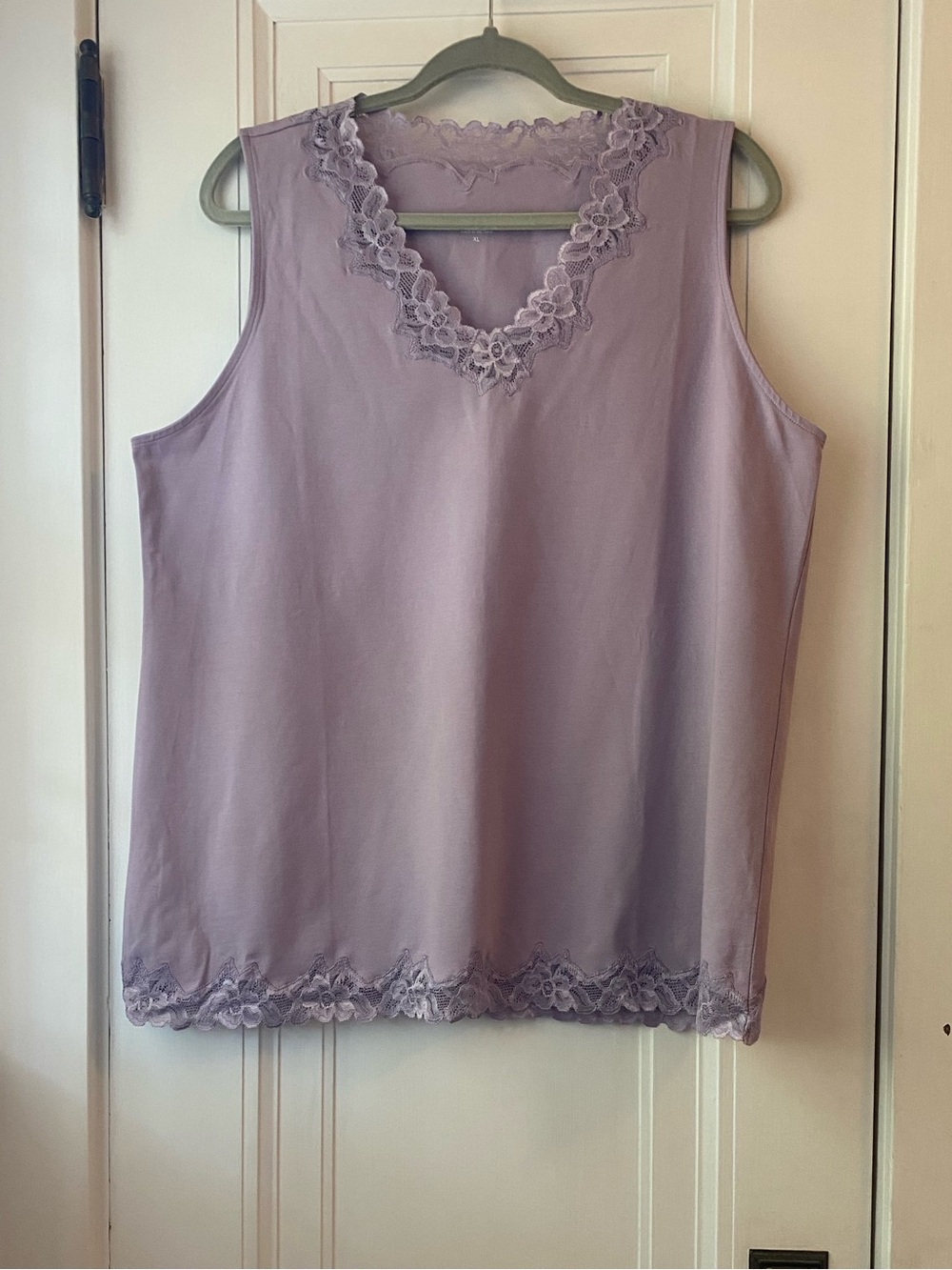 Coldwater Creek lilac purple lace trimmed tank base layer XL
